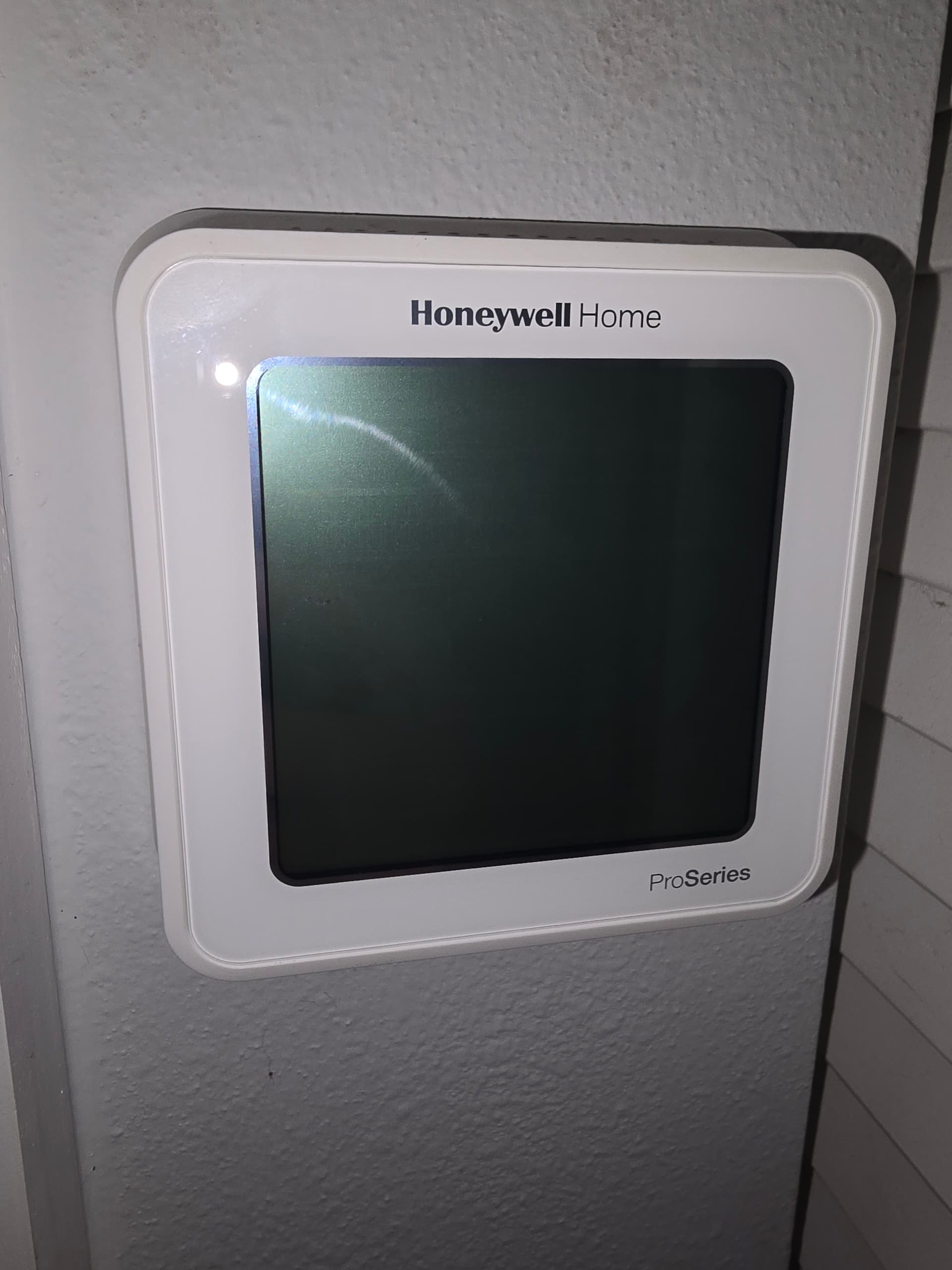 Expert HVAC Trouble-Shooting and Repair image